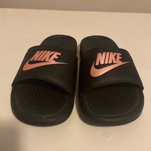 Nike slides